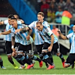 『アルゼンチン24年ぶりの決勝進出！ オランダ対アルゼンチン ハイライト』
